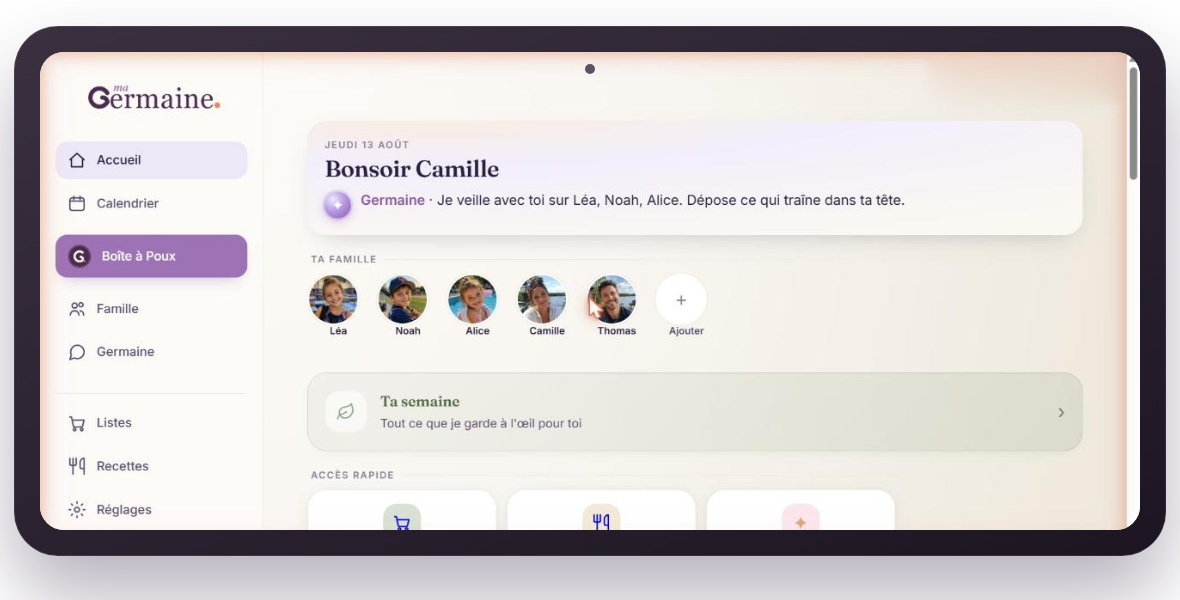 Ma Germaine sur une tablette, posée dans la cuisine